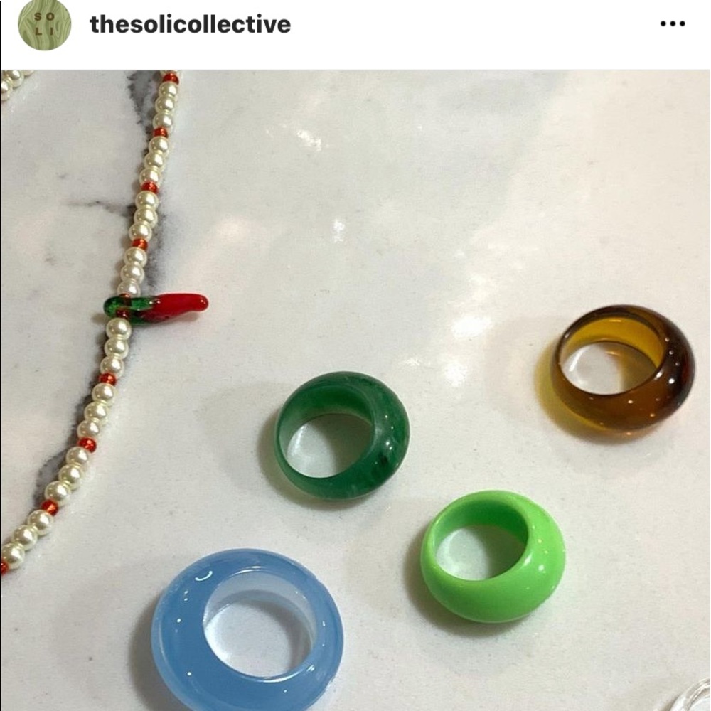 soli collective / keem dome ring neon green size 5